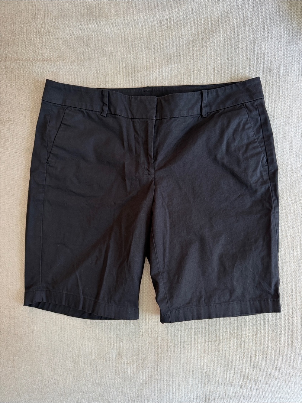Ann Taylor Boardwalk Short Tailored Black Cotton Blend Bermuda Board Long 12